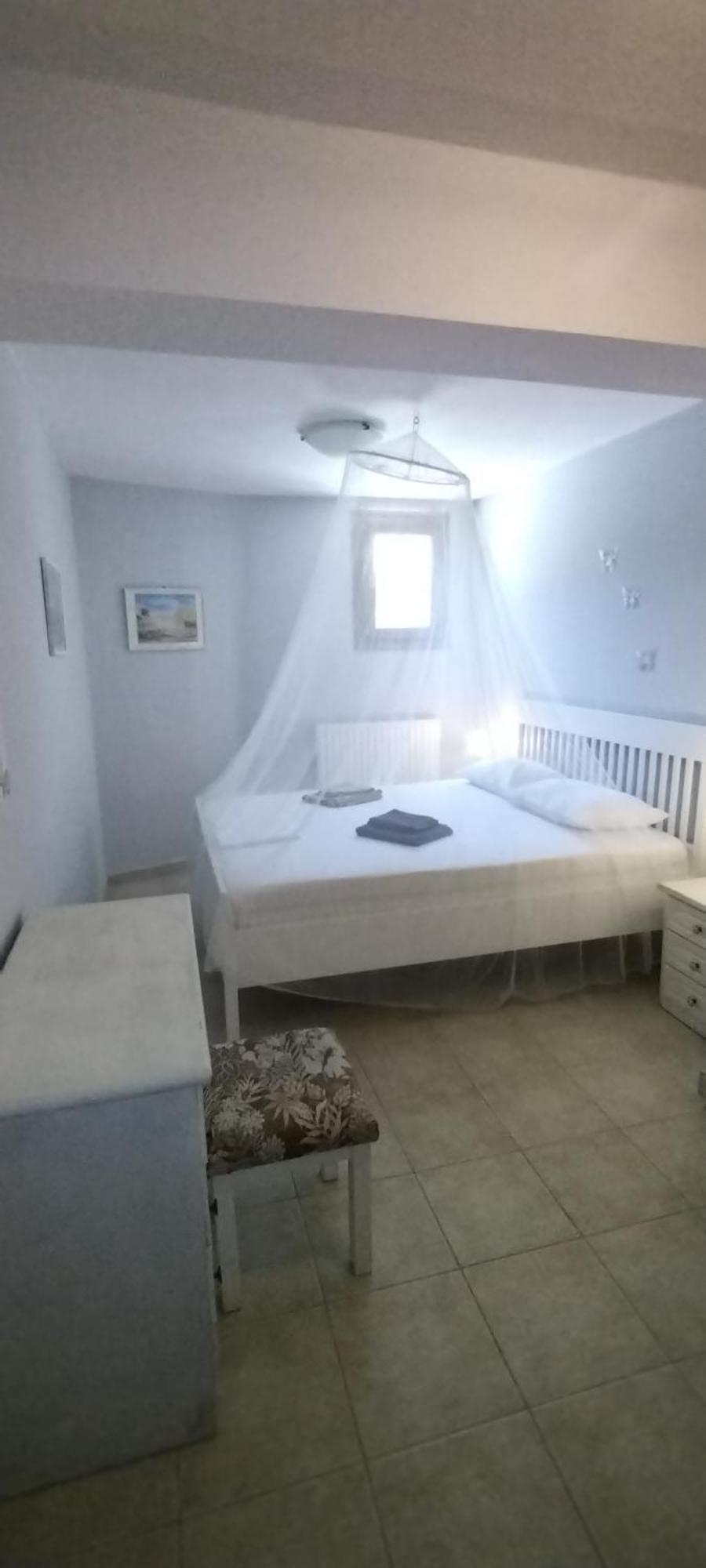 Christie'S Ground Floor Apartment By The Sea Kato Gatzea Esterno foto